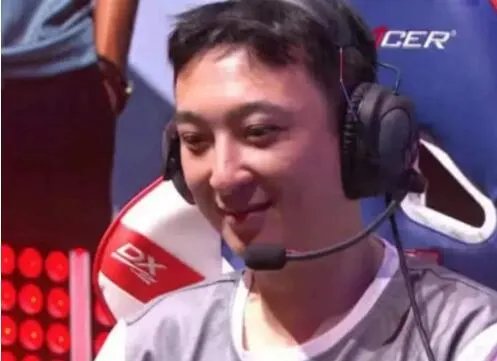 王思聪陪练游戏每小时666元 详情曝光网友的评论亮了