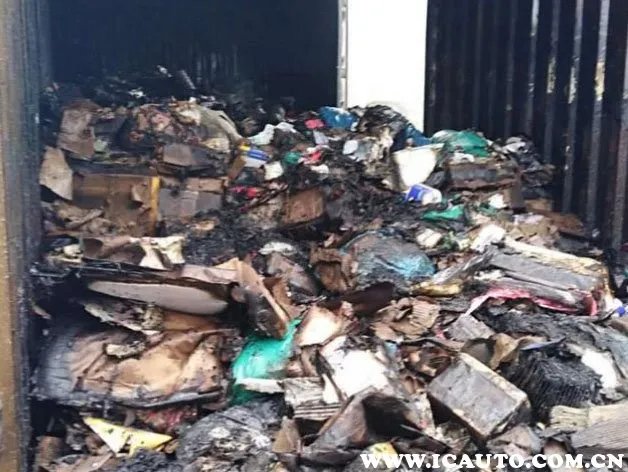 银昆高速快递烧光！遇到此类事件你应该怎么办？