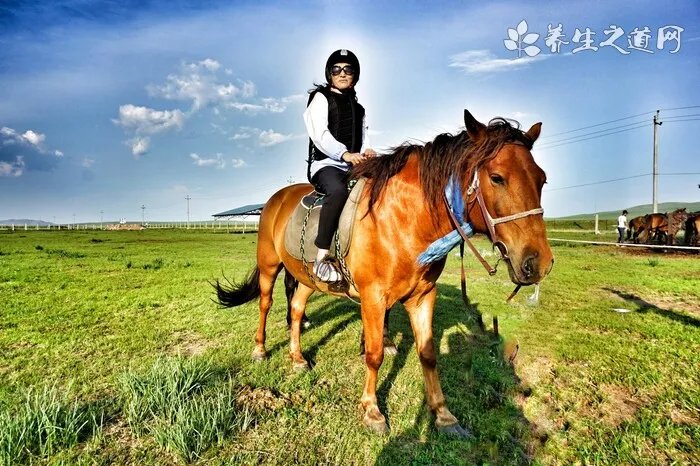 美国新冠肺炎确诊近200万例 为什么新冠病毒传播能力这么强