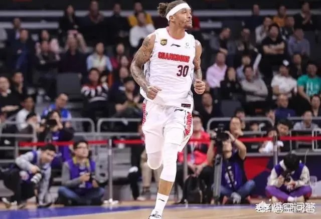 广东胜同曦、辽宁复仇深圳、福建大胜四川，CBA第41轮比赛结束如何看待新排名？