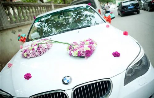 婚庆公司租车要多少钱 各种婚车价目表