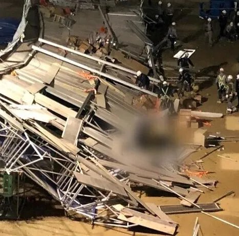 韩国工地坠落事故现场情况如何？