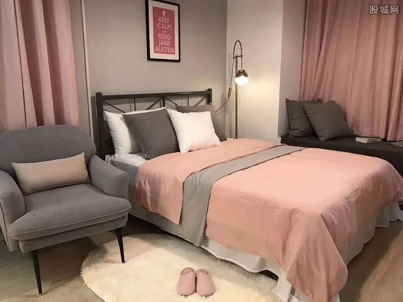 趴折叠床辅导学生 折叠床什么牌子好