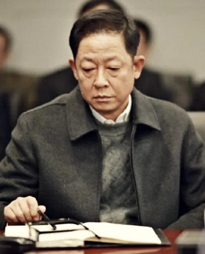 巨星绯闻:娱乐圈男演员涉及四名女明星的婚内出轨事件!