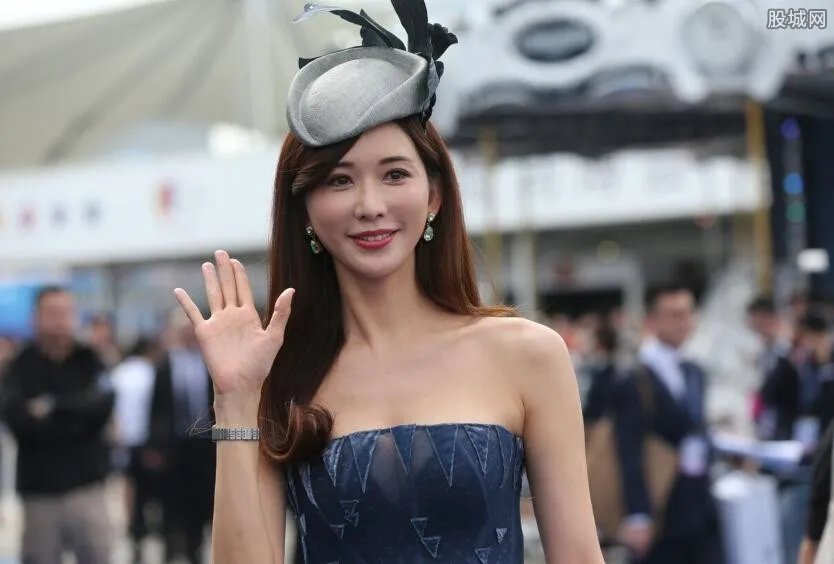 林志玲大晒婚戒照想恋爱 林志玲言承旭复合会成真吗