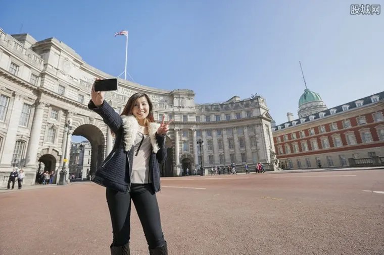 比剪刀手会泄露指纹 安全专家表示实际风险没那么大