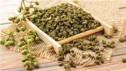 花椒水泡脚的功效与作用