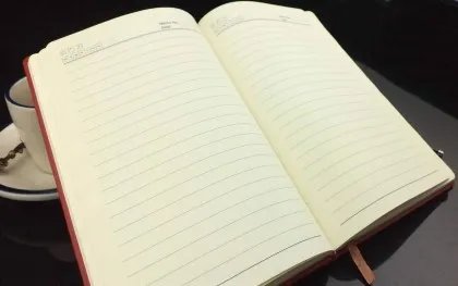 单位员工在职证明模板