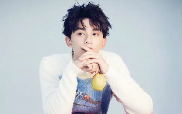 《张公案》原著作者反对某演员出演，该演员是谁？