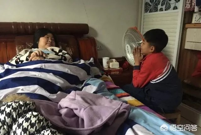 如何看待11岁男孩欠下“巨额债务”？