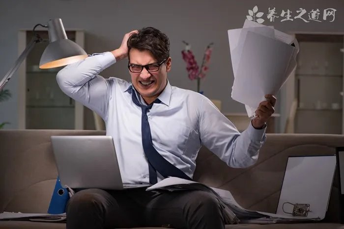 男人什么地方长痣最好 男人10处有痣是富贵痣