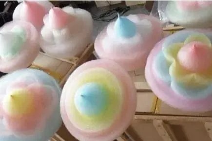 杭州一孩子向火锅加棉花糖迎接爷爷,他为何选择加棉花糖?