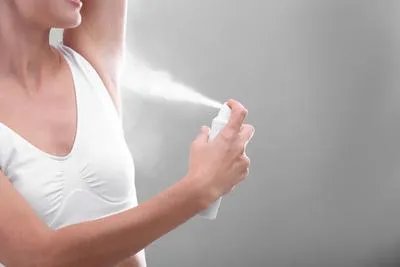 防晒喷雾对身体有害吗