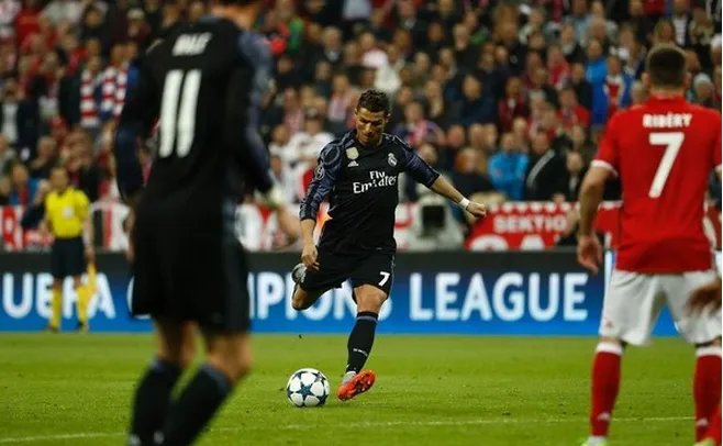 c罗完成欧战百球是怎么回事?