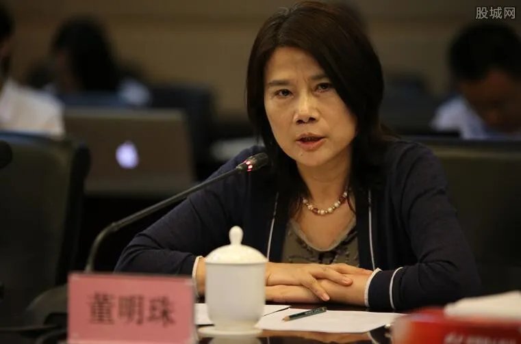 董明珠借钱不还 昔日好友撕破脸的原因及详情曝光