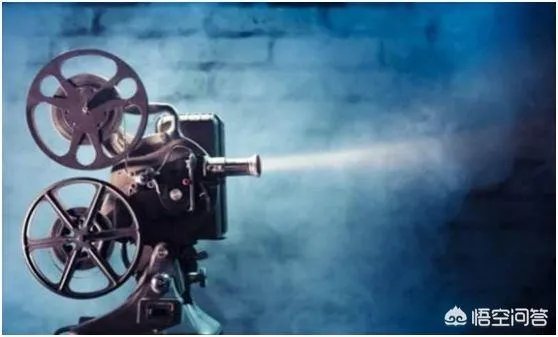 王思聪谈做电影公司：我不是跟大佬抢饭吃，就是想帮助中国电影，对此你怎么看？