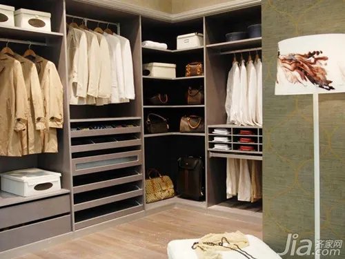 科曼多整体衣柜好不好 科曼多整体衣柜特征介绍