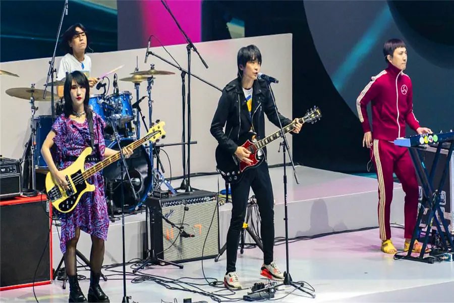 吐槽节目无聊“脑子有屎”，彭磊和《奇葩说》真的翻脸了吗？