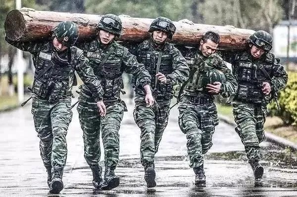 退伍的你，每年八一建军节你还坚持聚会吗？