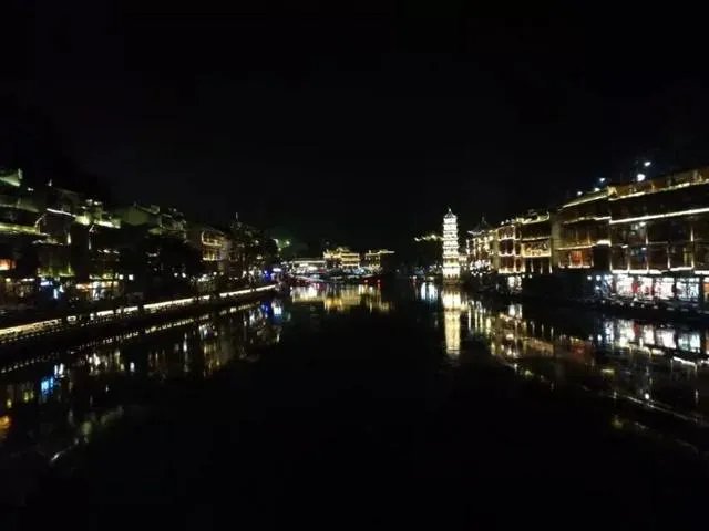 湖北汉川市一医院多次强制员工捐款，女护士发文怒怼后被要求写检讨，你怎么看？