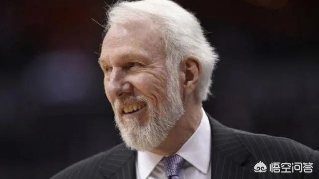 波波维奇开场63秒被驱逐，赛后却搞笑闯入马龙教练采访，波波是故意被驱逐输球吗？