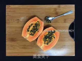 夏季美容美体的秘密：原汁原味的木瓜胡萝卜汁