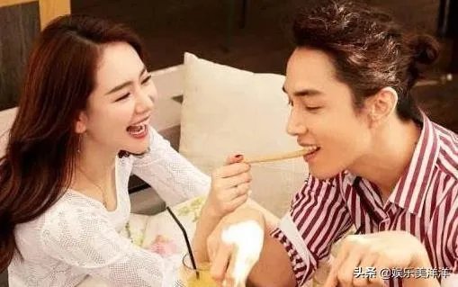 戚薇与金瀚换情头为了宣传新剧，你怎么看？