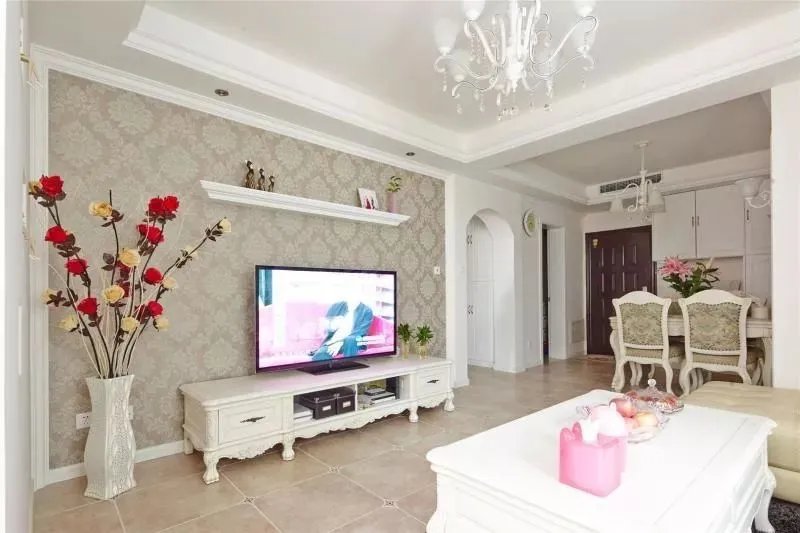 76㎡轻奢欧美风婚房,优雅、素净大方