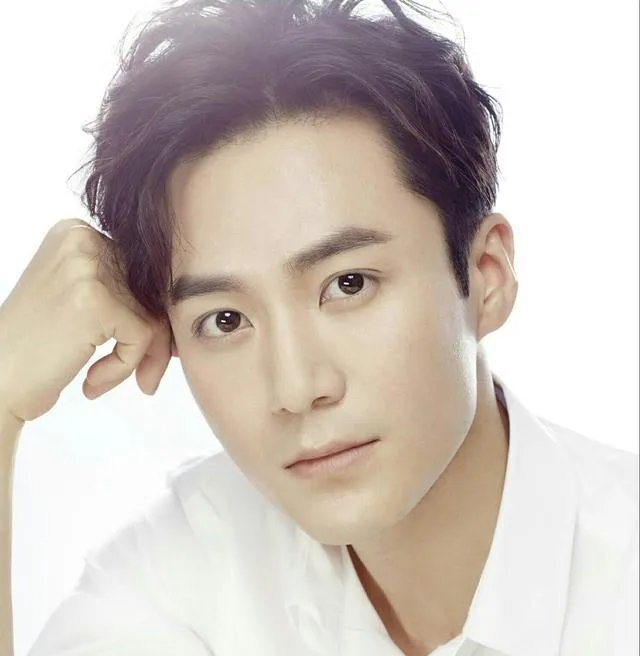 茅子俊为什么一直不火？