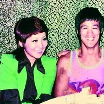丁佩年轻时的照片曝光 昔年曾为李小龙情妇