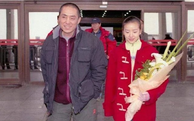 为什么说董洁是高开低走的谋女郎，她被造谣再婚产女为什么还挨骂？