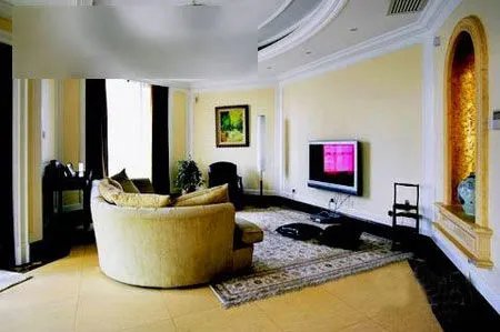 琼瑶心中儒雅乾隆 曝光邱心志大气豪宅