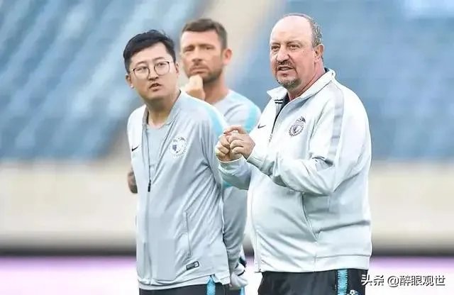 崔康熙结束了中超的梦幻之旅，贝尼特斯来了，大连一方能消停吗？