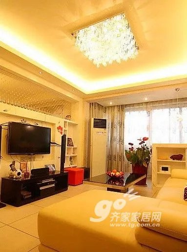 奋斗10年攒钱买屋 北漂族半包7万筑婚巢爱情修成正果