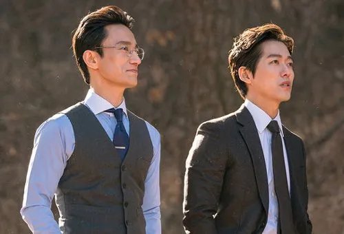 囚犯医生好看吗？