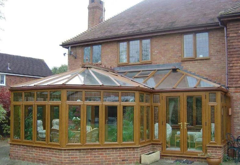 阳光房门窗有哪几个品牌