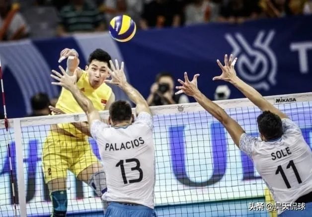 韩国受辱上诉了，中国男排2:3输球又受辱，这次还沉默吗？您如何看待这件事？