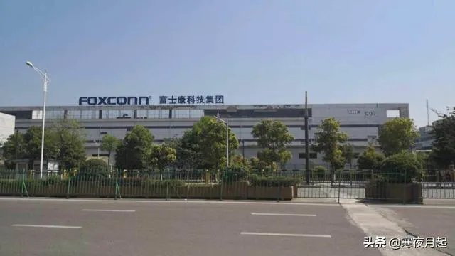 如何看待富士康因不加班工资低导致离职潮？