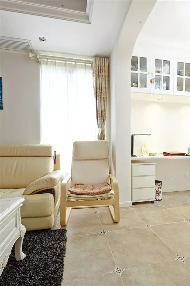 76㎡轻奢欧美风婚房,优雅、素净大方