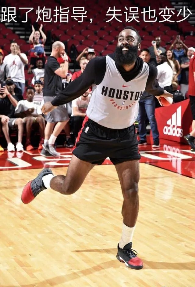 如何看待哈登关键时刻连得12分，火箭逆转鹈鹕取10连胜？