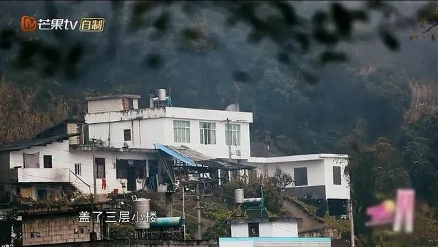 如何看待《变形计之平行世界》？