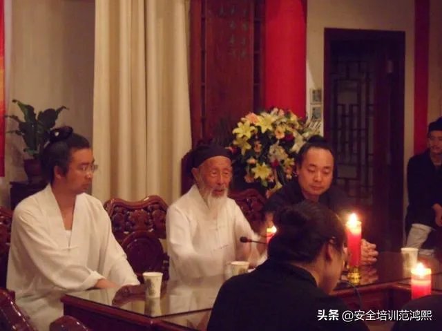 三门峡义马气化厂发生爆炸,应急管理部:目前已致12人死亡,3人失联,13人重伤。你怎么看?