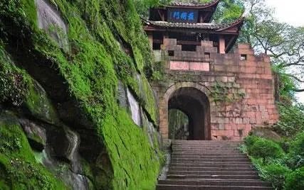 重庆出发3天自驾游攻略求推荐？