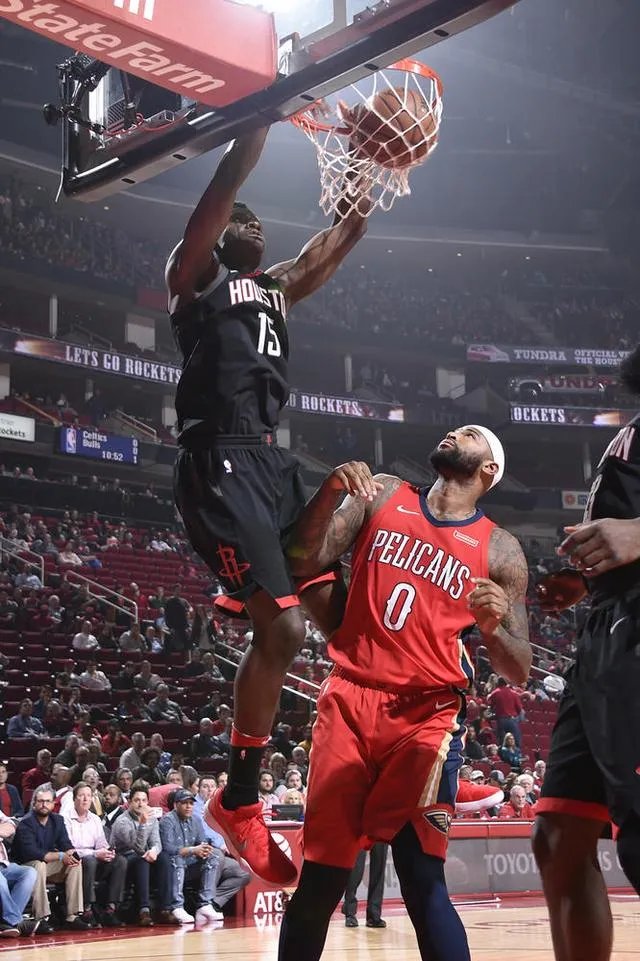 如何看待哈登关键时刻连得12分，火箭逆转鹈鹕取10连胜？