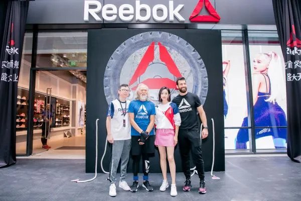 阿迪达斯“断尾求生”，25亿“贱卖”锐步，再次易主是否会起死回生？