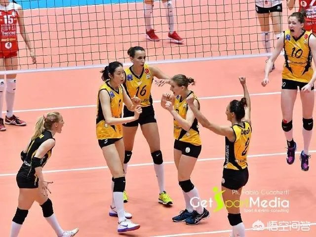 土超女排豪门瓦基弗银行队正式官宣朱婷续约，四大主力留队，如何看待朱婷的选择？