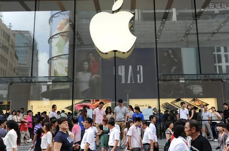 iPhone12错峰发布 售价将在4200元起步