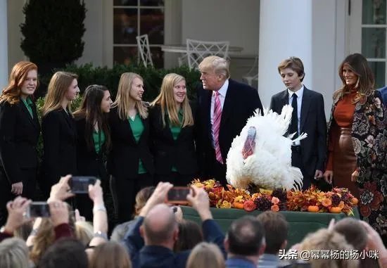 特朗普敢于赦免自己吗？