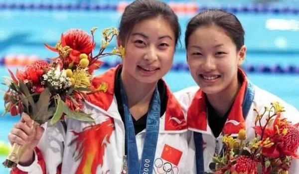 跳水皇后伏明霞退役后现状如何?