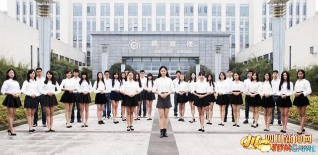 四川礼仪队究竟哪家强？长腿美颜女神云集图片赏